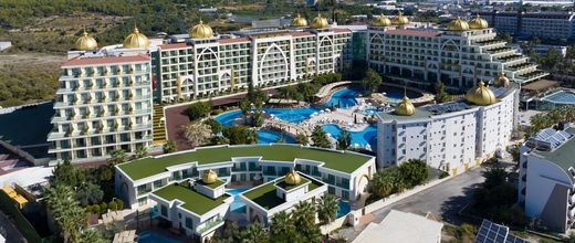 Xafira Deluxe Resort & Spa