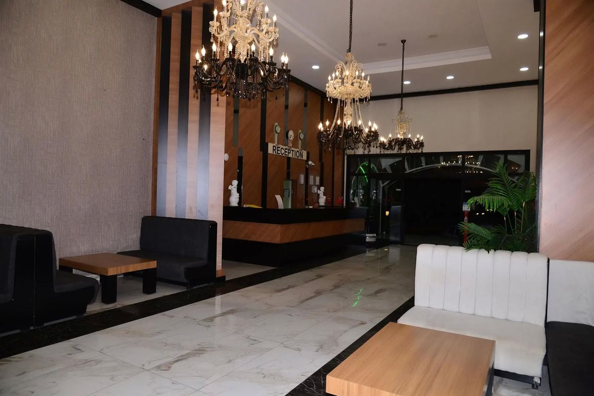 Yesiloz - recepcja / lobby