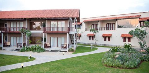 obiekt, teren hotelu