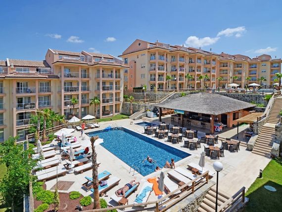 teren hotelu, basen