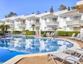 Universal Aparthotel Elisa