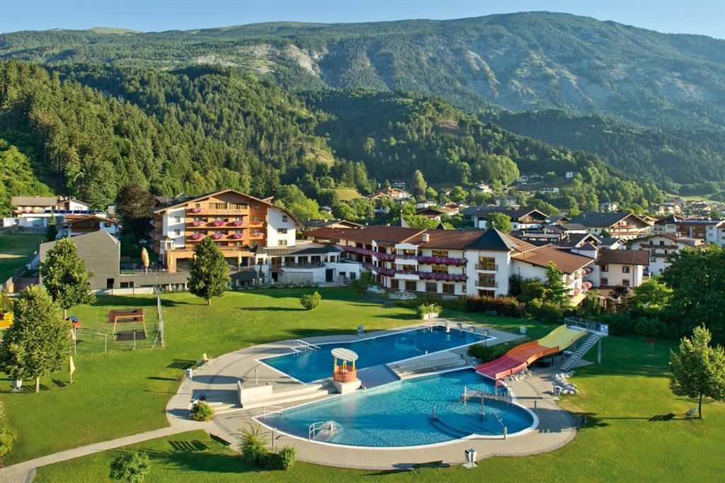 teren hotelu, obiekt