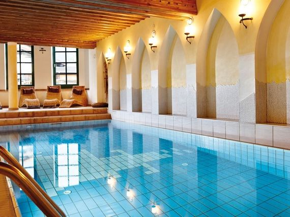 Unterbrunn 4*