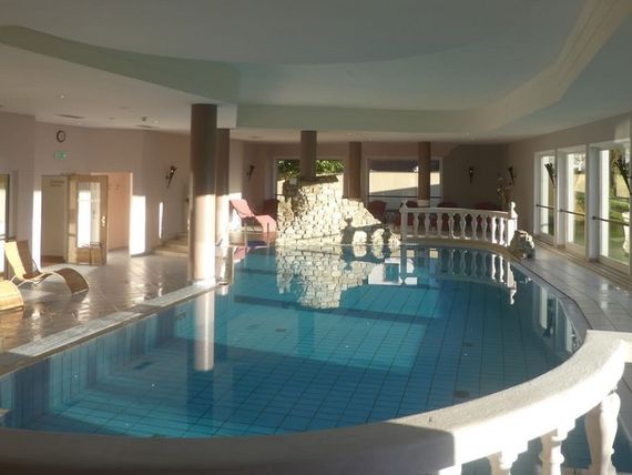 Unterhof 4*