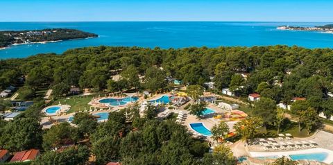 teren hotelu, basen, aquapark