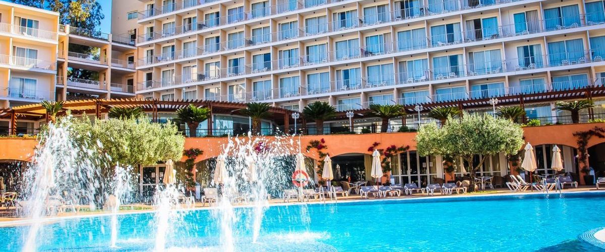 obiekt, teren hotelu, basen
