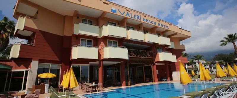 obiekt, teren hotelu, basen