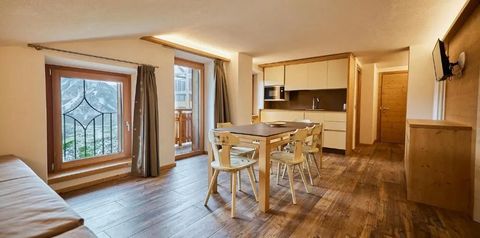 pokój, kuchnia / aneks kuchenny