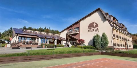 obiekt, teren hotelu, korty tenisowe