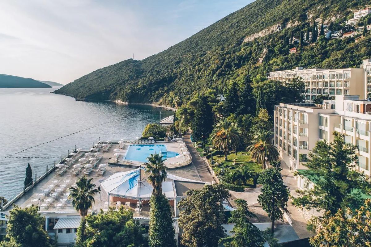 obiekt, teren hotelu, góry