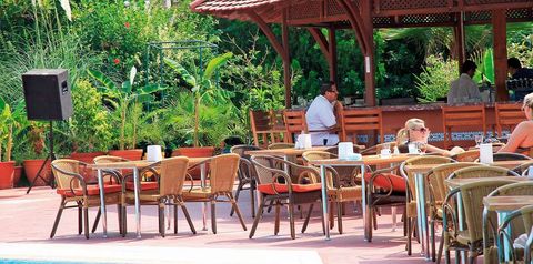 pool bar