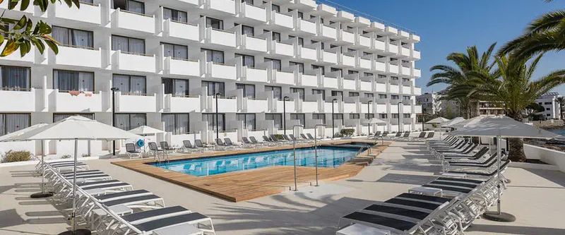 obiekt, teren hotelu, basen