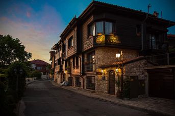 Victoria (Nessebar)