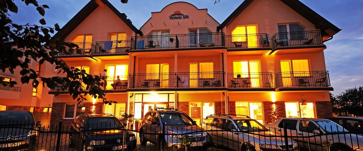 teren hotelu, budynek główny