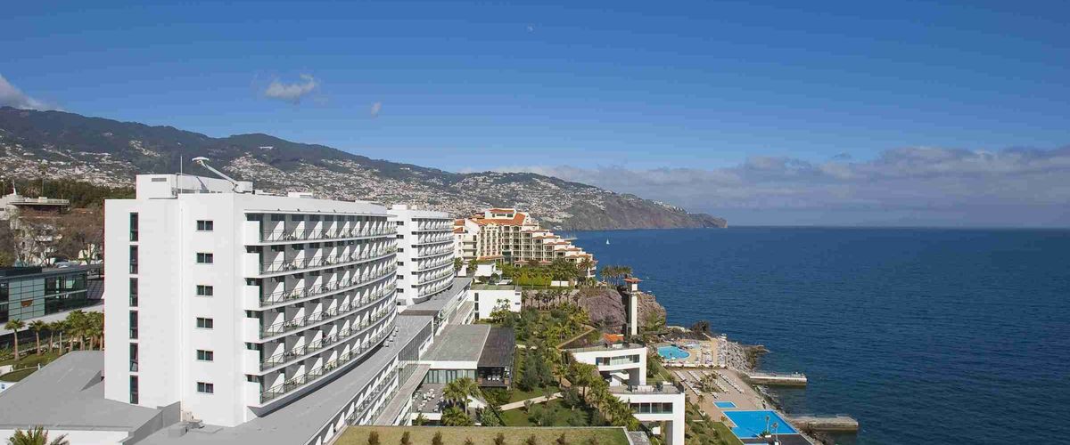 basen, teren hotelu
