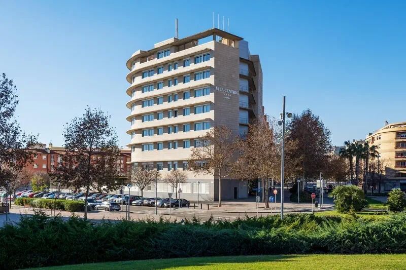 budynek główny, obiekt