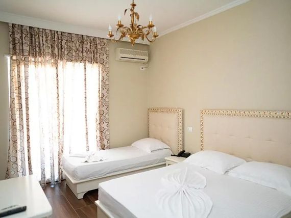 Vila Mare 3*