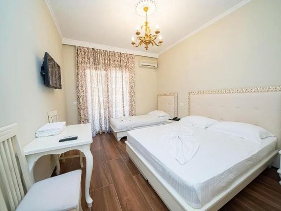 Vila Mare 3*