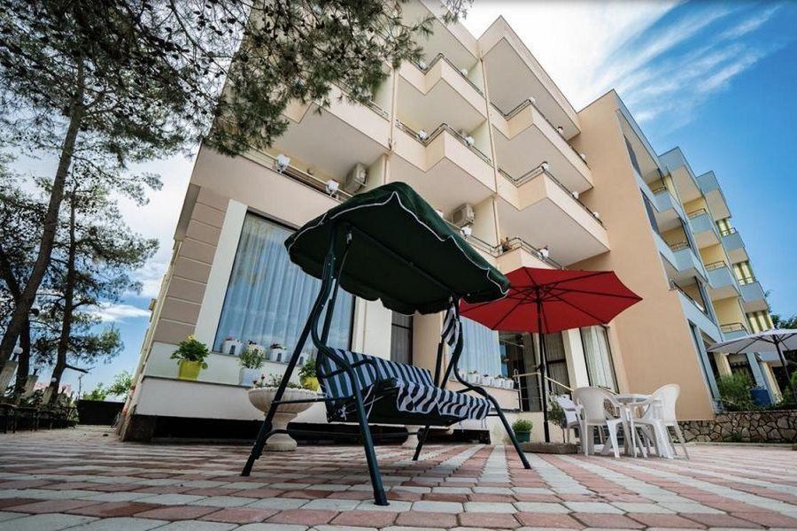 teren hotelu, obiekt