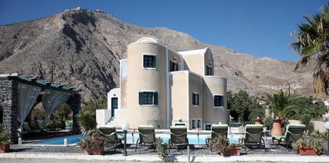 budynek główny, teren hotelu, basen