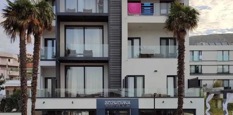 budynek główny, obiekt