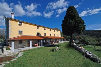 Villa Calussovo