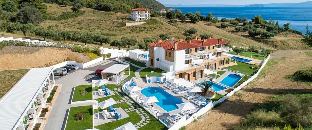 obiekt, teren hotelu