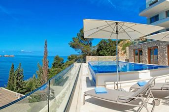 Villa Malo More