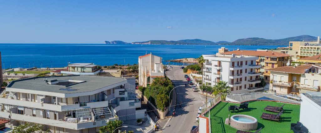 obiekt, budynek główny, teren hotelu