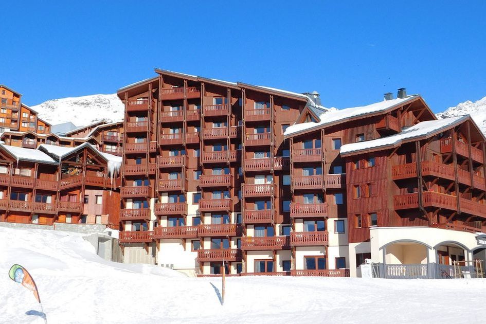 teren hotelu, obiekt