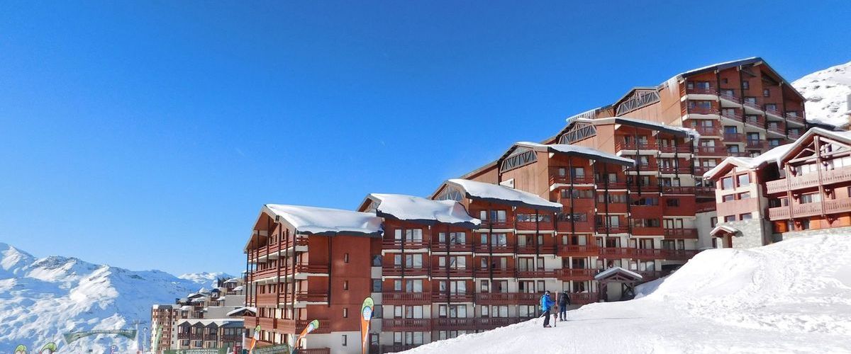 teren hotelu, obiekt