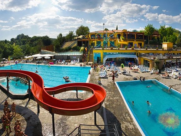 Villaggio Camping Norcenni Girasole