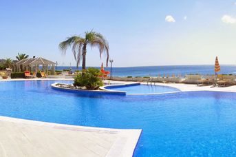 Villaggio Estella Club