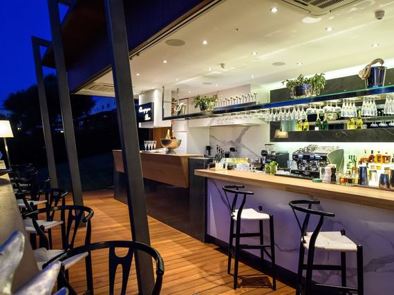 drink bar