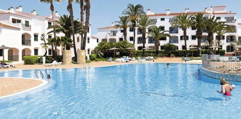 obiekt, teren hotelu, basen