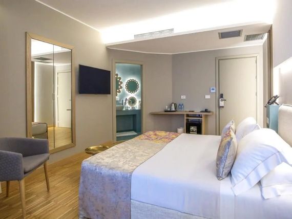 Vlora Priam Affiliated by Melia 5*