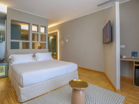 Vlora Priam Affiliated by Melia 5*