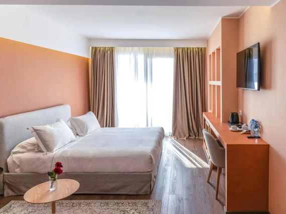 Vlora Priam Affiliated by Melia 5*