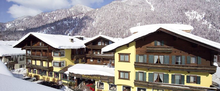 obiekt, teren hotelu