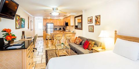 pokój, kuchnia / aneks kuchenny