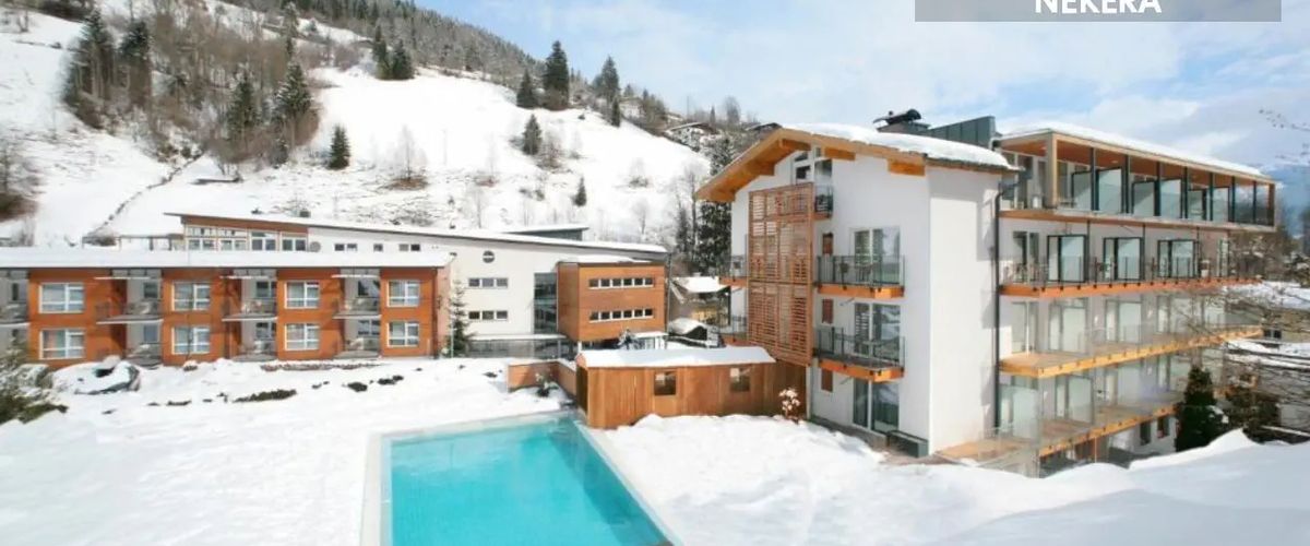 góry, teren hotelu, obiekt
