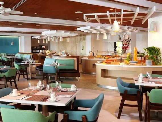 Warwick Paradise Island 4*