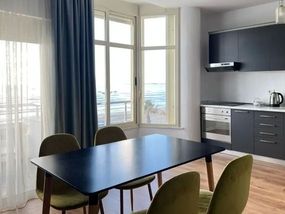 Wave Beachfront Apartments