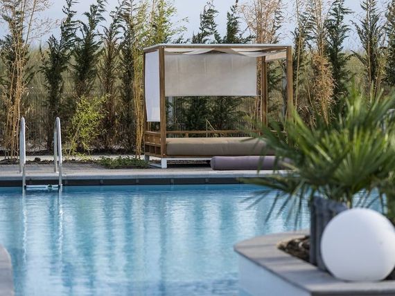 teren hotelu, basen