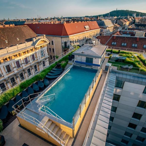 Continental Budapest (ex. Continental Zara)