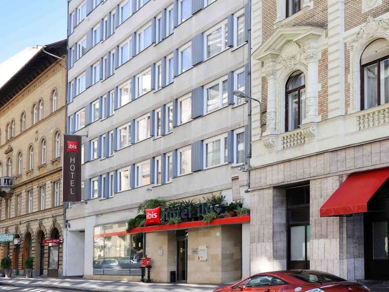 Ibis Budapest City 3*