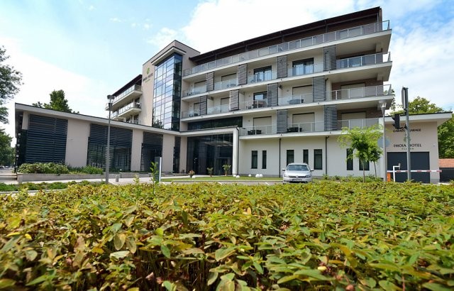 Imola Hotel Platan, Eger  2023 Updated Prices, Deals