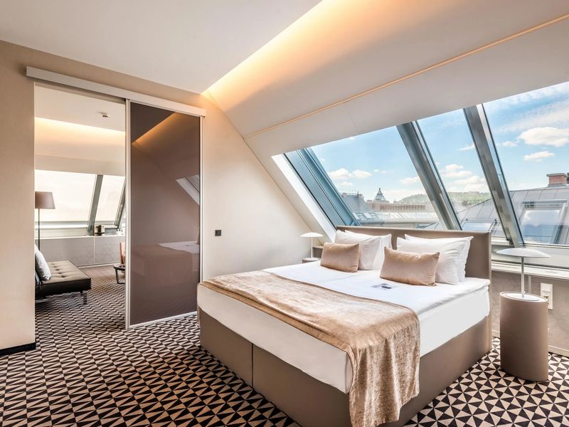 Moments Budapest 4*