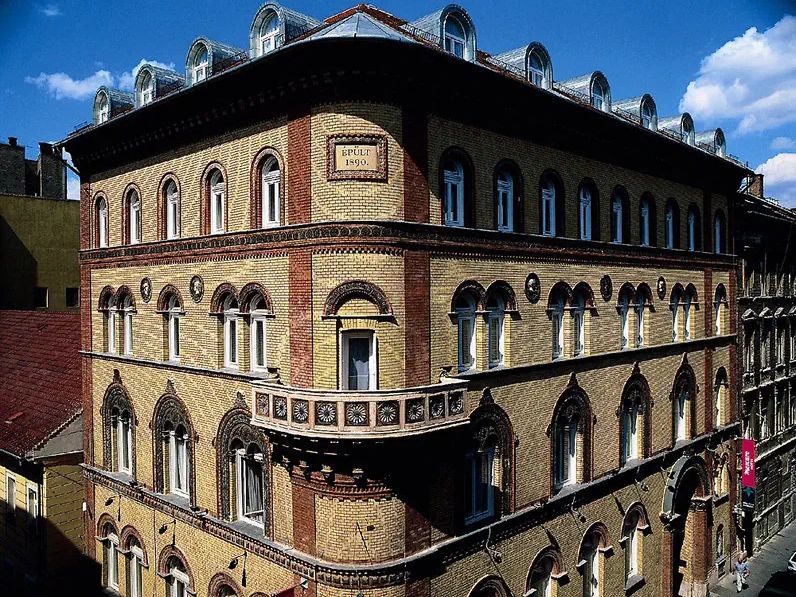 Museum Budapest 4*