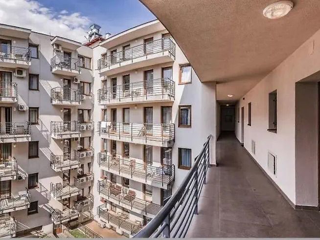 Prince Apartments 3*